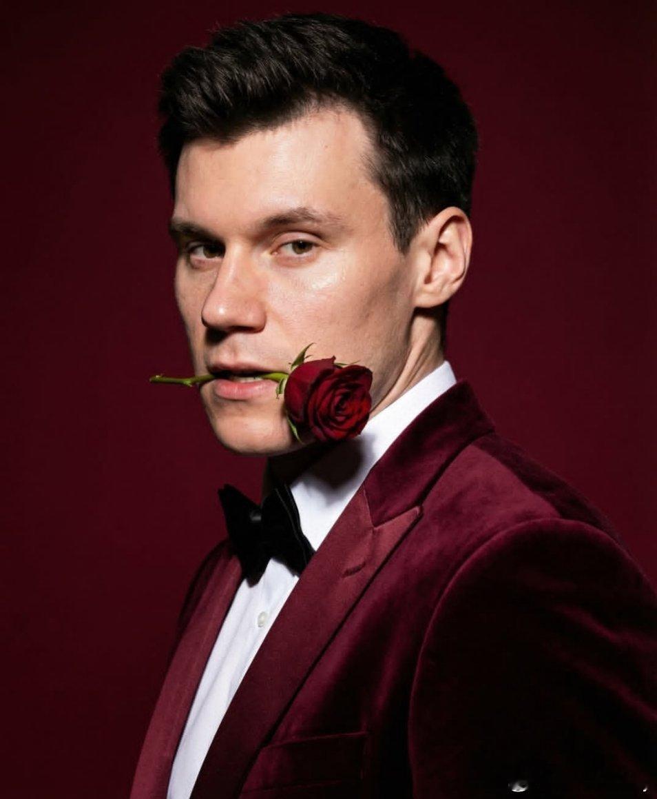 2.14快乐🌹。看看来自莫斯科迪纳摩团队的男士演绎。2.14情人节男排