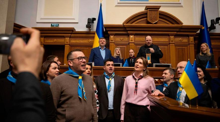 乌克兰国家反腐败局调查发现乌克兰最高拉达议员“收钱”投票。
    乌克兰国家反