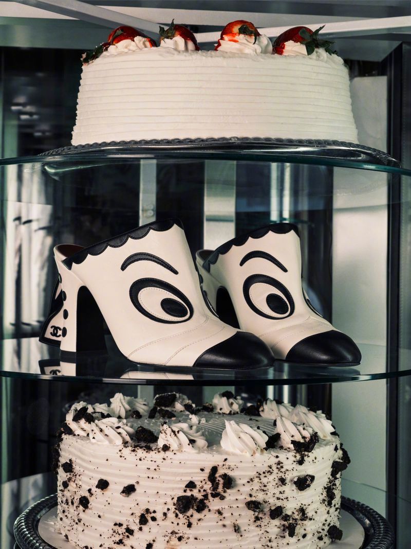 CHANEL Métiers d'art 2026 — Accessories 