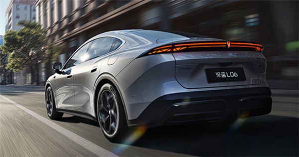 深蓝L06增程Ultra正式上市设计亮点：低趴轿跑造型 + 无框车门 + 电动尾