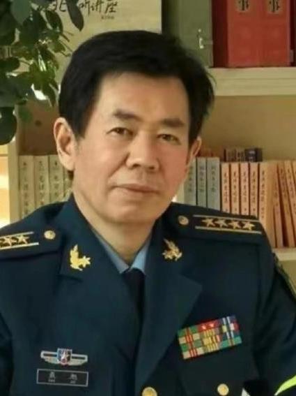 最大的台独分子，再也藏不住尾巴了！原来，台独真正病根，根源不在国民党迁台，也不是