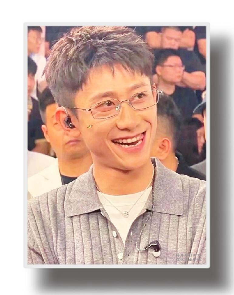 曾经红遍全国的刘星，如今做出了一个让很多人意外的选择。
 
网传张一山推掉价值8