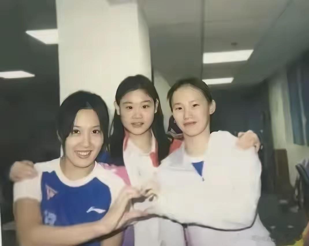 张家齐长得很有福气，事实上她也是有福气的人，现在很多网友都挺支持她的。 ​​​