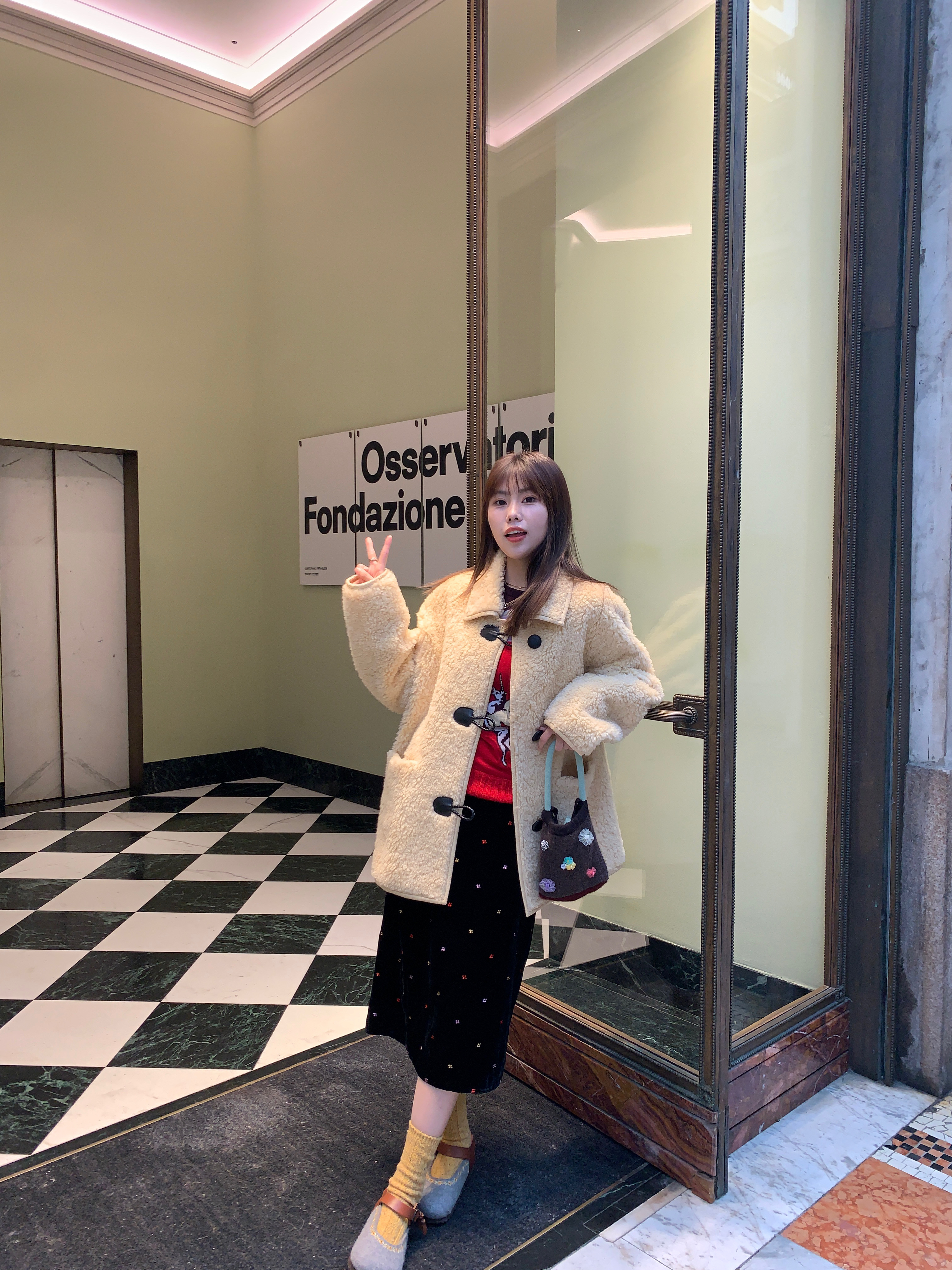 来啦开门红倒计时咯 这波很丰富 等了很久的皮草也来了 我的挚爱！来吧 滑15位1