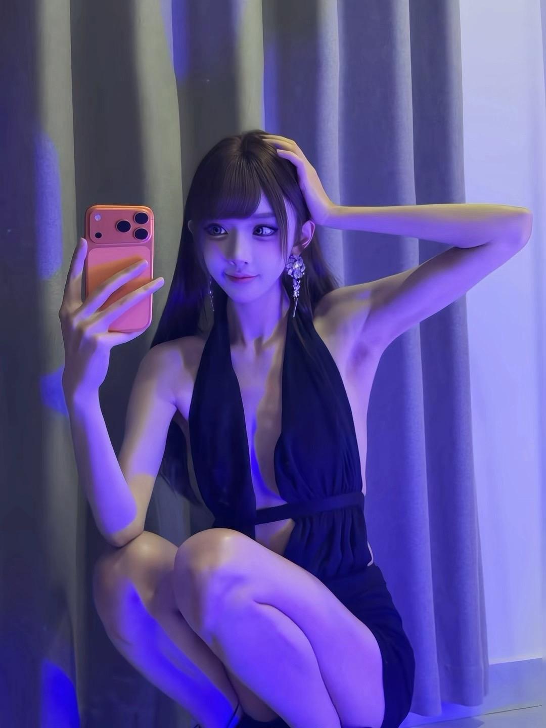 劣质香水是没有后调的 人也是。