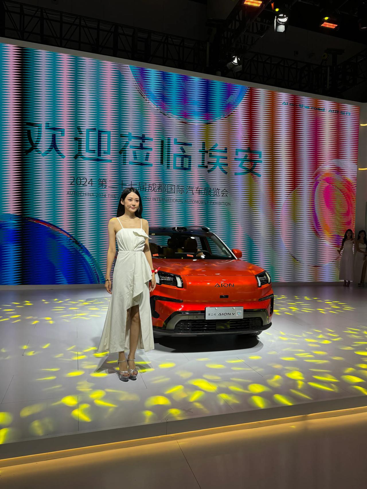 你更倾向于购买国产车还是合资车?
买国产，因为给的更多