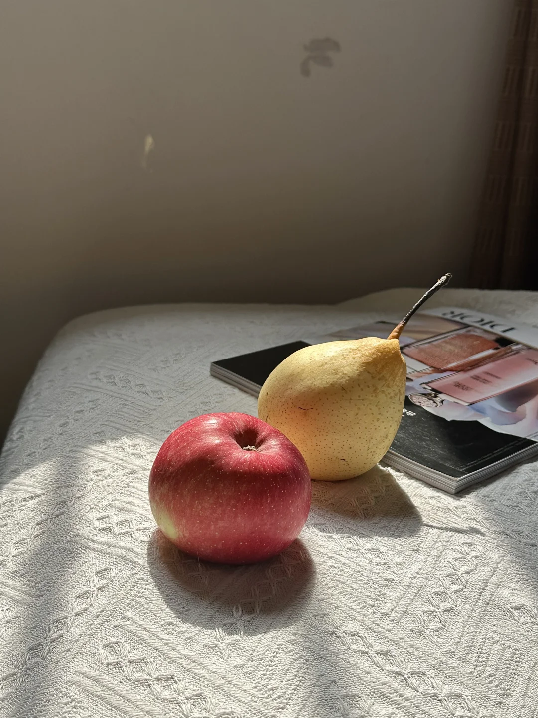 一颗🍎和🍐