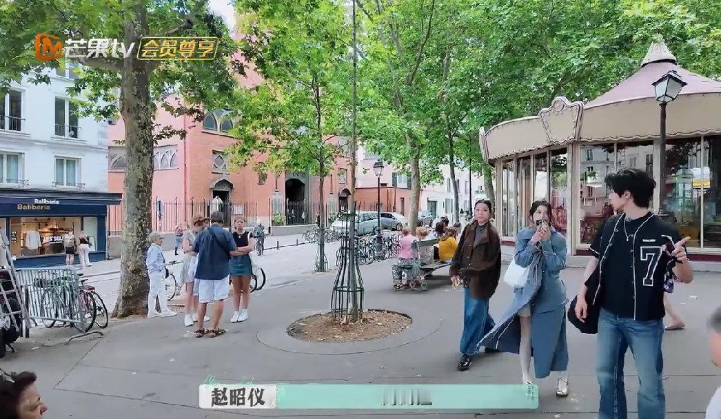 尚雯婕[超话]有尚雯婕在的安心感巴黎合伙人 尚雯婕就是定海神针！地推组遇版权+管