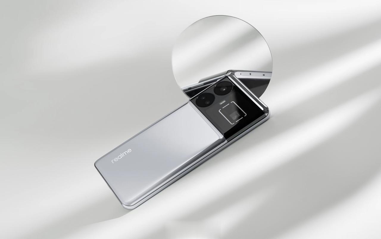 真我GT5正式发布了，第二代骁龙8处理器、24GB+1TB存储组合，也是拉满了、