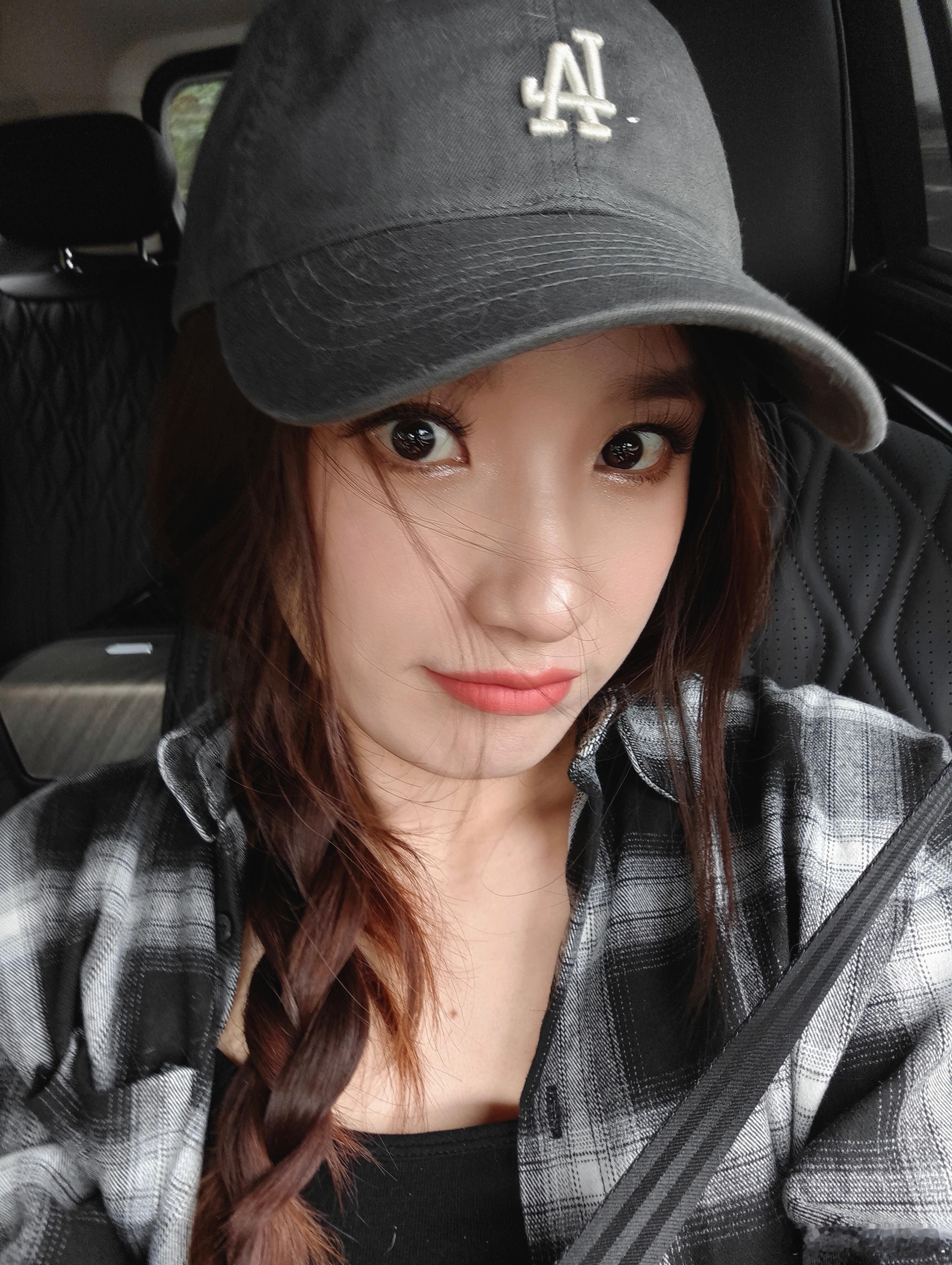 今天就生日了！身体可得出息点！发烧赶紧好起来吧！一年难得的好机会啊！！