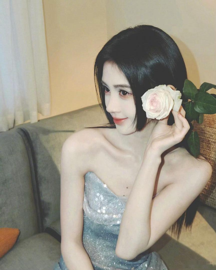 jjy鞠婧祎jjy鞠婧祎阿黛你是海平线的终点是我愿意披星戴月去爱的人