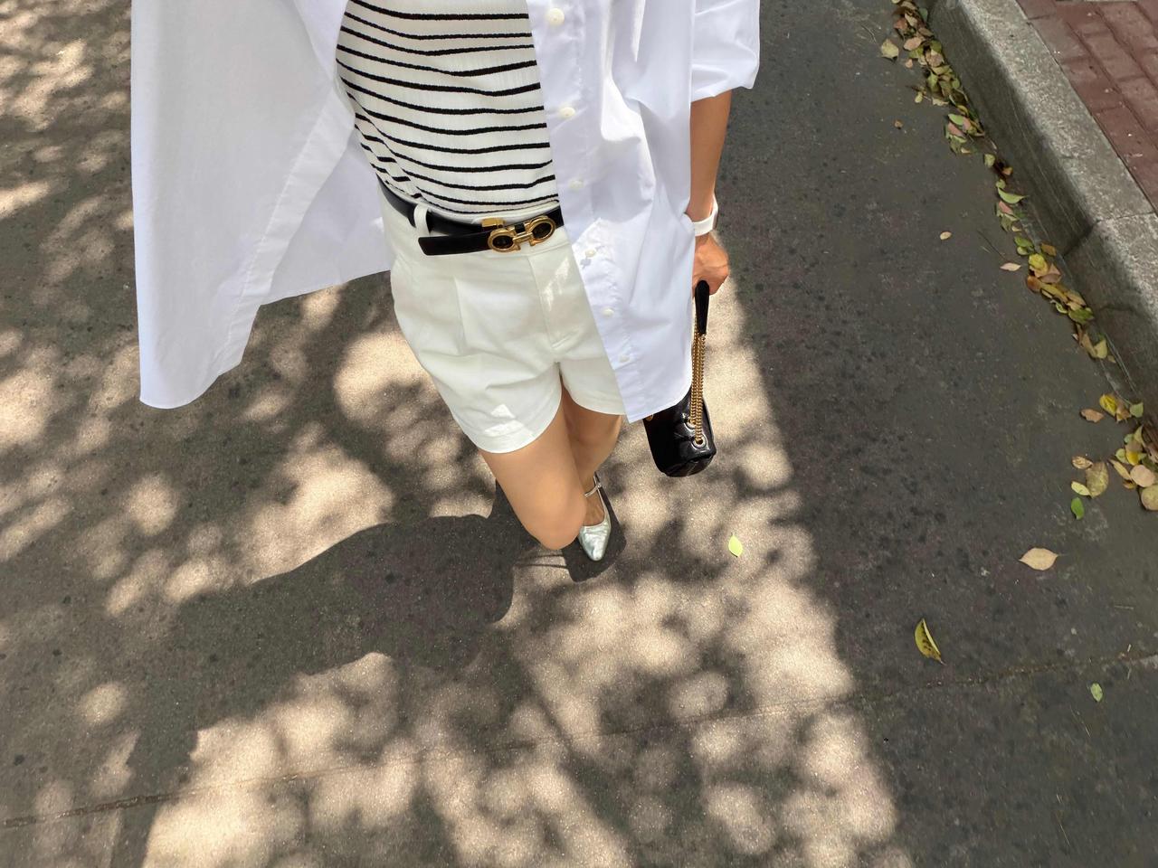 走路带风的夏天🌿

风拂过的瞬间，蓦然觉得自己又飒又酷又美，哈哈，能量满满的自