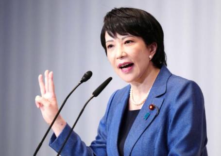 被卖了还要替美国数钱，高市早苗不仅是讨特朗普欢心。 
 
8月3日，日本财务大臣