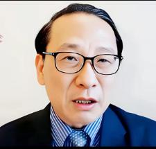 高志凯教授提醒大家，历史上无论是甲午战争，还是我们伟大的抗日战争，都是敌人先来摸