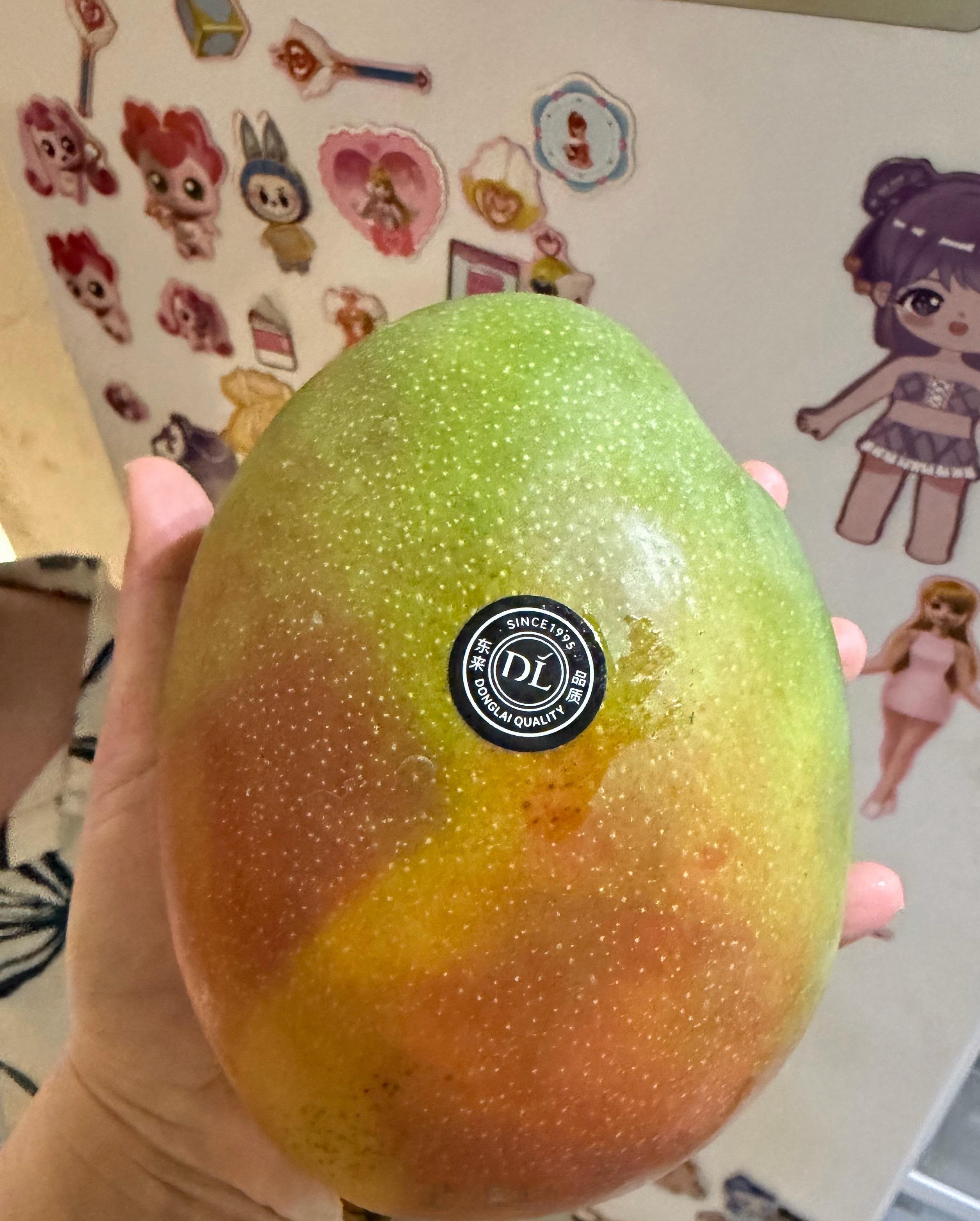 胖东来的芒果好大一个🥭预制菜看起来很牛，我也可以轻松变成大厨✌️ ​​​