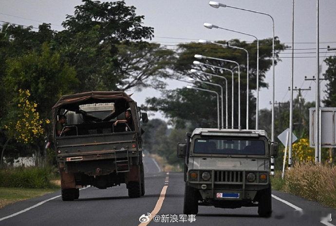 泰柬冲突13条战线【泰柬两军在13条战线上交战 泰总理：愿意接听特朗普电话】泰总