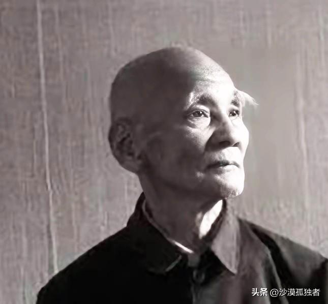 1946年，6000解放军被三万敌人包围，为了不泄露机密，旅长吴诚忠下令烧毁全部