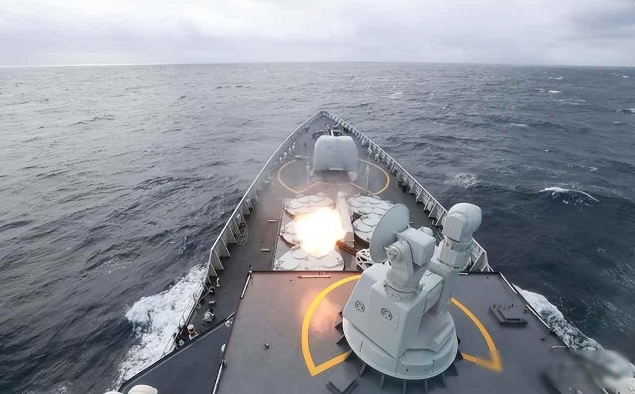 俄军耗在乌克兰，台海演习亮底牌，谁更懂现代战争

俄乌战争打到第四年，战场上没出