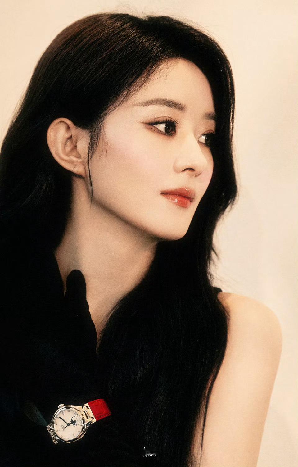 绝美的侧颜