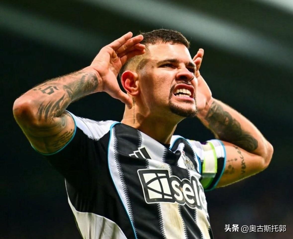 到底谁传曼联要买吉马良斯的？
我翻了很久，没看到源头，就是一群曼联的自媒体在报道