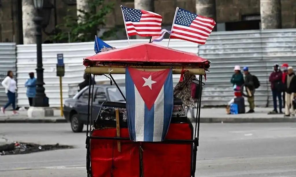 2026 年初，特朗普政府企图通过切断石油供应和极限施压“接管”古巴，甚至暗示军