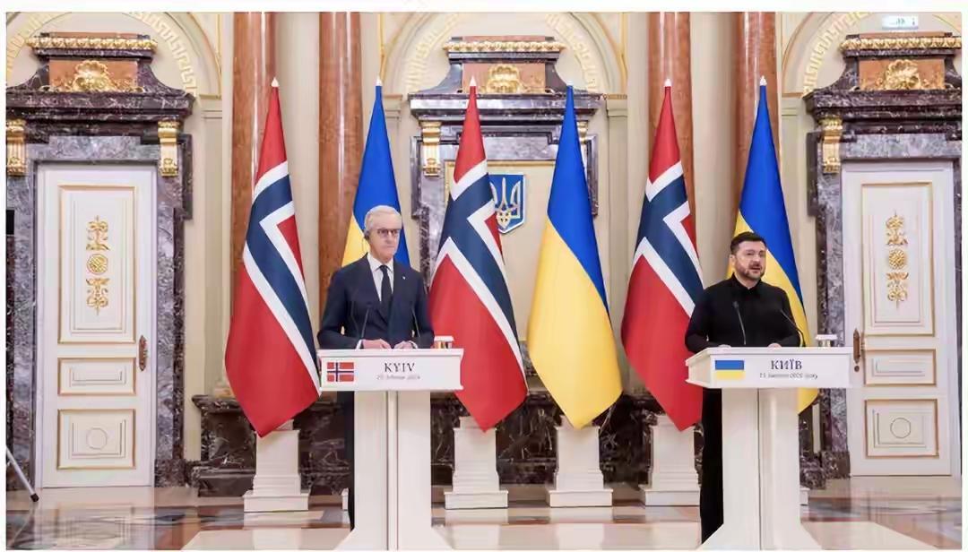 援助乌克兰又有大动作，援助金额增加20%，挪威太厉害了！2025年挪威援助乌克兰