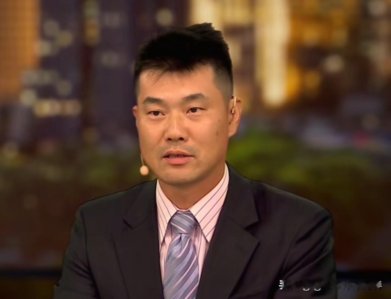 让人失望！王仕鹏评价中国男篮19分惨败乌拉圭:

毫无疑问，这场19分的惨败再次