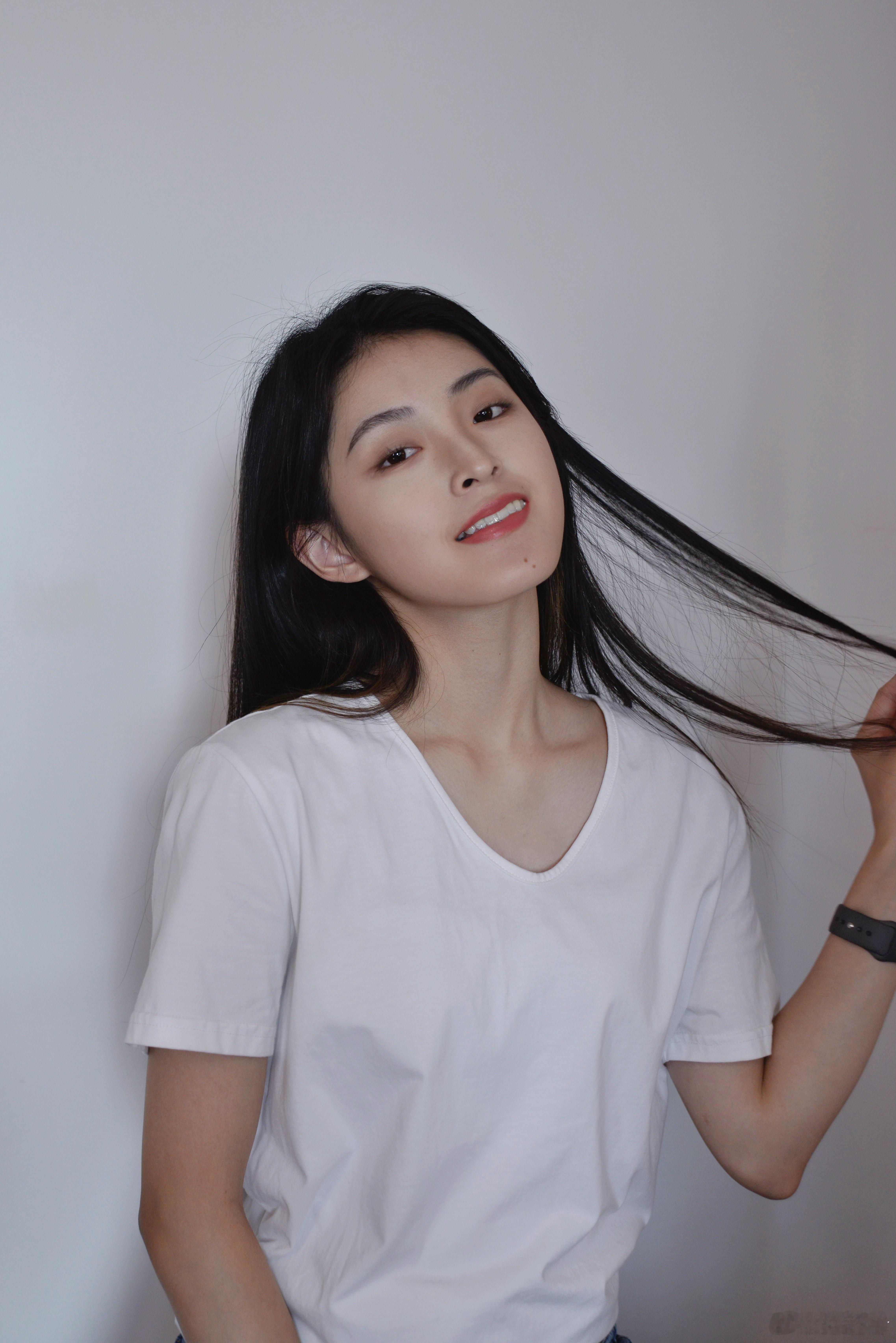 好久没拍照片啦～ ​​​