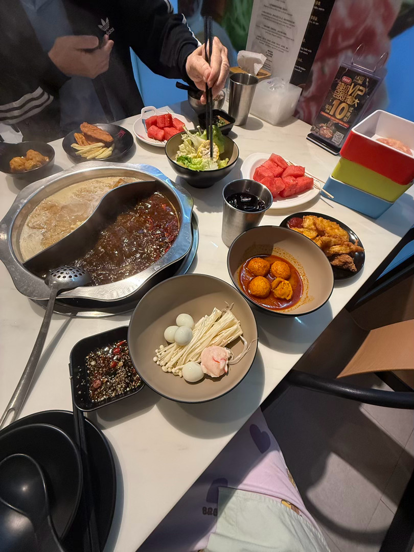 自助火锅我们喜欢你 