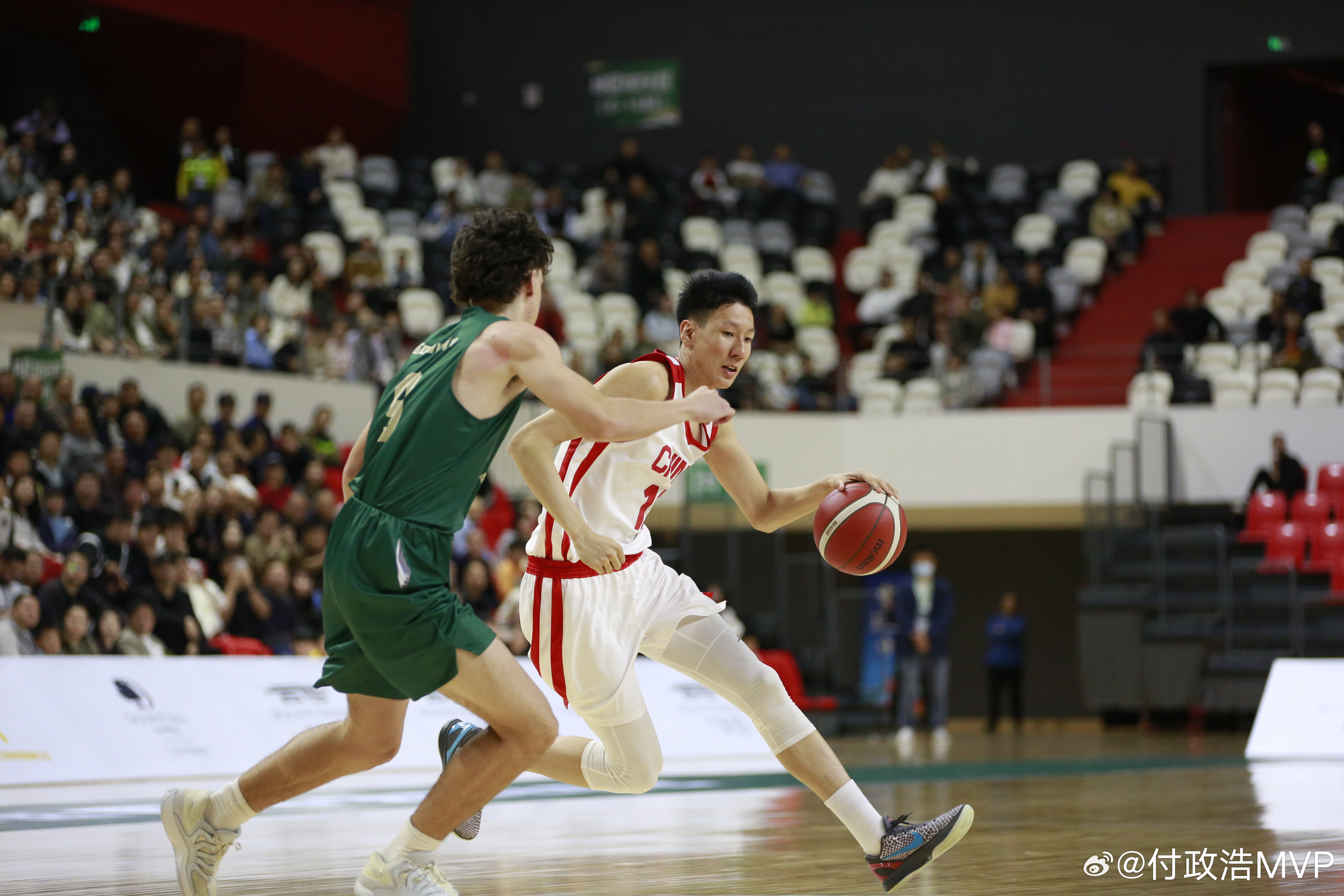 昨晚，在2026年中国国青男篮热身赛（广安站）收官战中，中国U18男篮以78:7