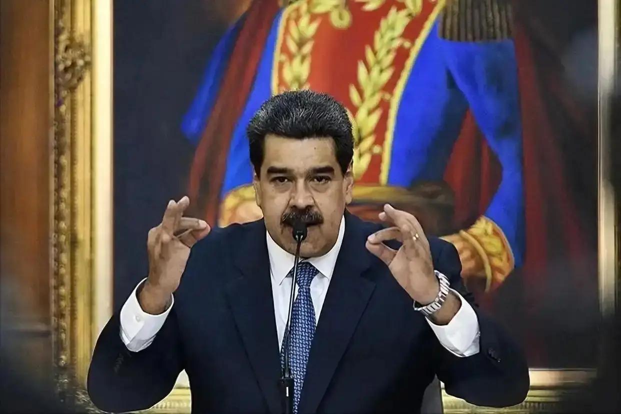 委内瑞拉权力真空：谁将接替马杜罗执掌这个石油大国？ 

美国突然抓捕马杜罗的消息