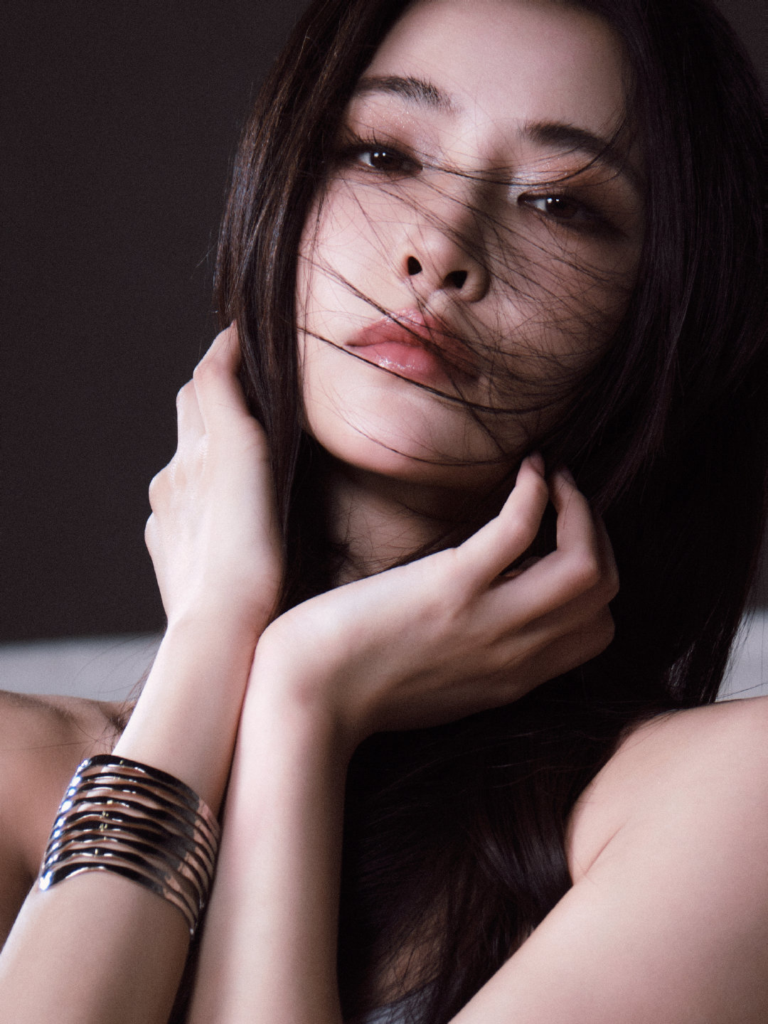 孟美岐许佳琪要同框了孟美岐许佳琪初代女团的含金量孟美岐许佳琪惊喜迎来同框时刻，唤