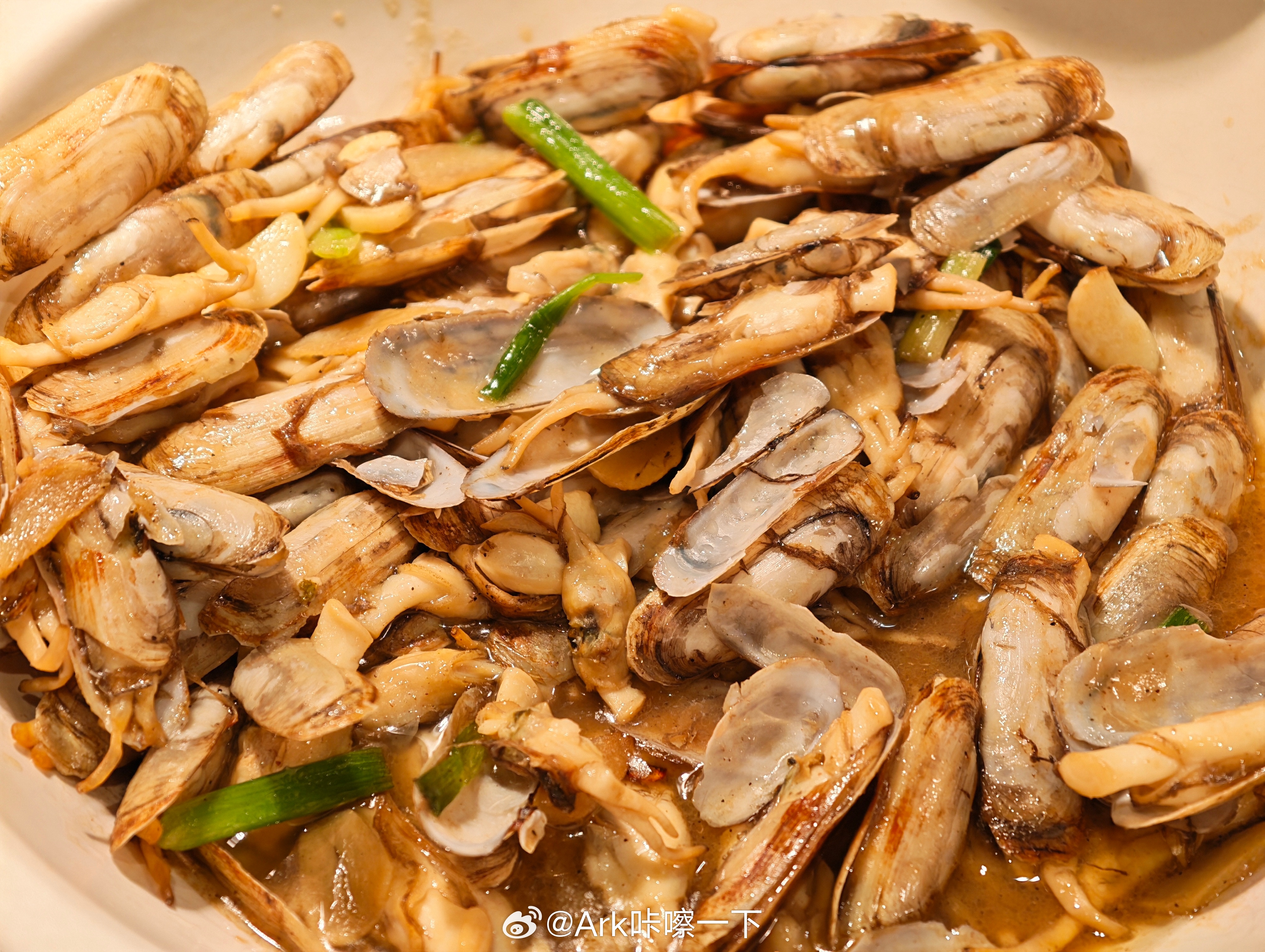 晚安朋友们，吃点小海鲜啦 