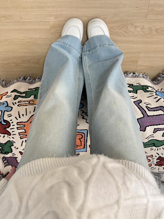 浅蓝色阔腿裤真的好适合春夏啊‼️好清新🥹