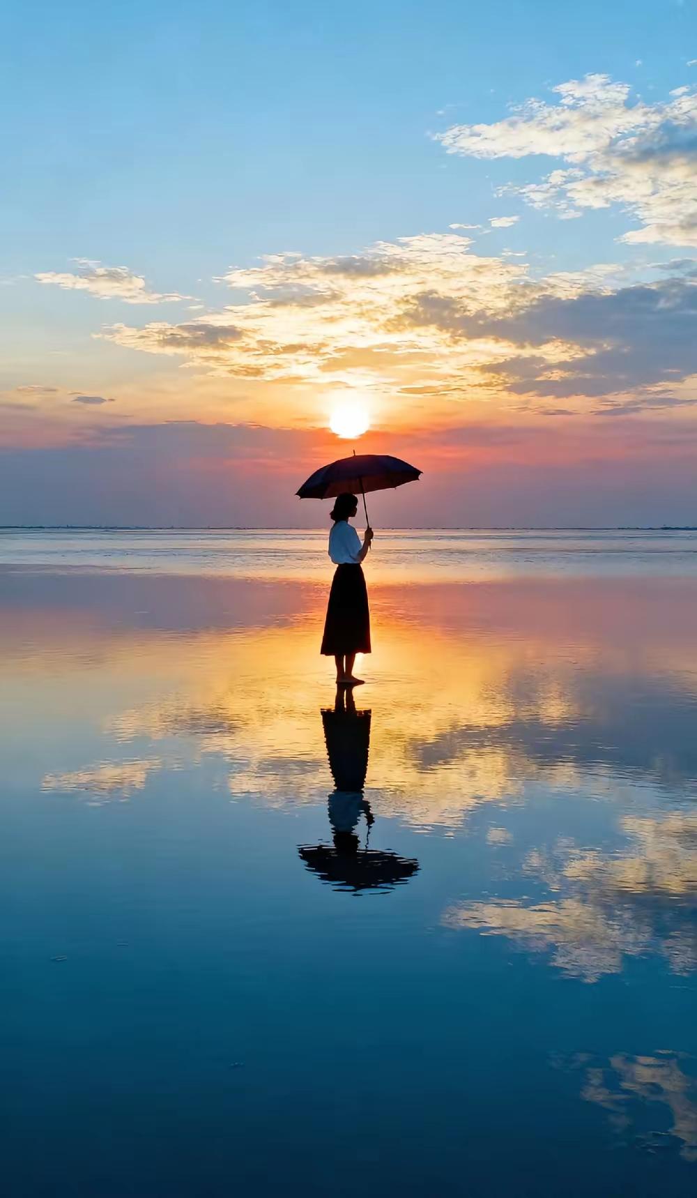 全职带娃三年，从暗自得意到心力交瘁的内心变化，大概只有真实经历过的人才能体会吧！