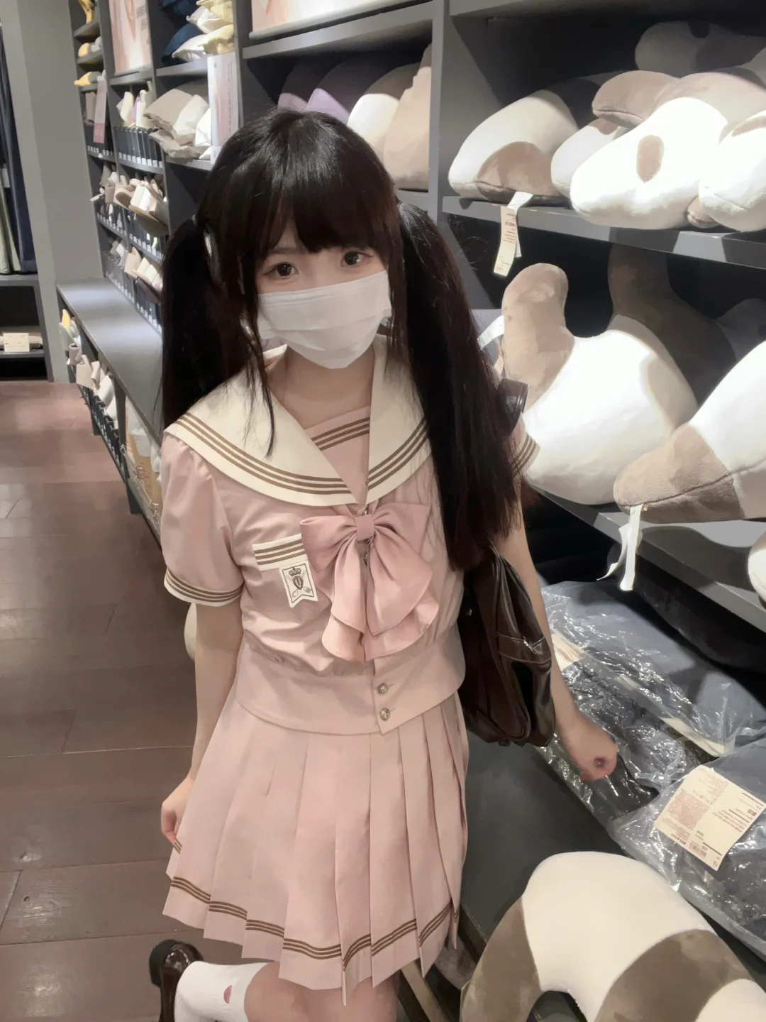 粉粉嘟^⦁⩊⦁^ ੭