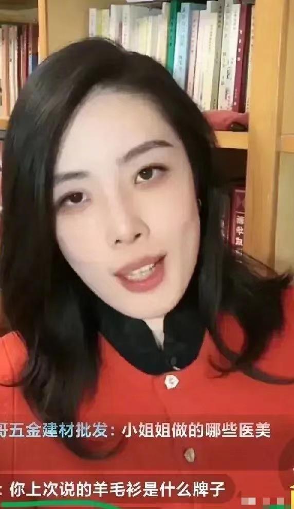 “石油姐”开播没几分钟，秒被封停！相比于此前月消费八九万的她，现在已经没了工作和