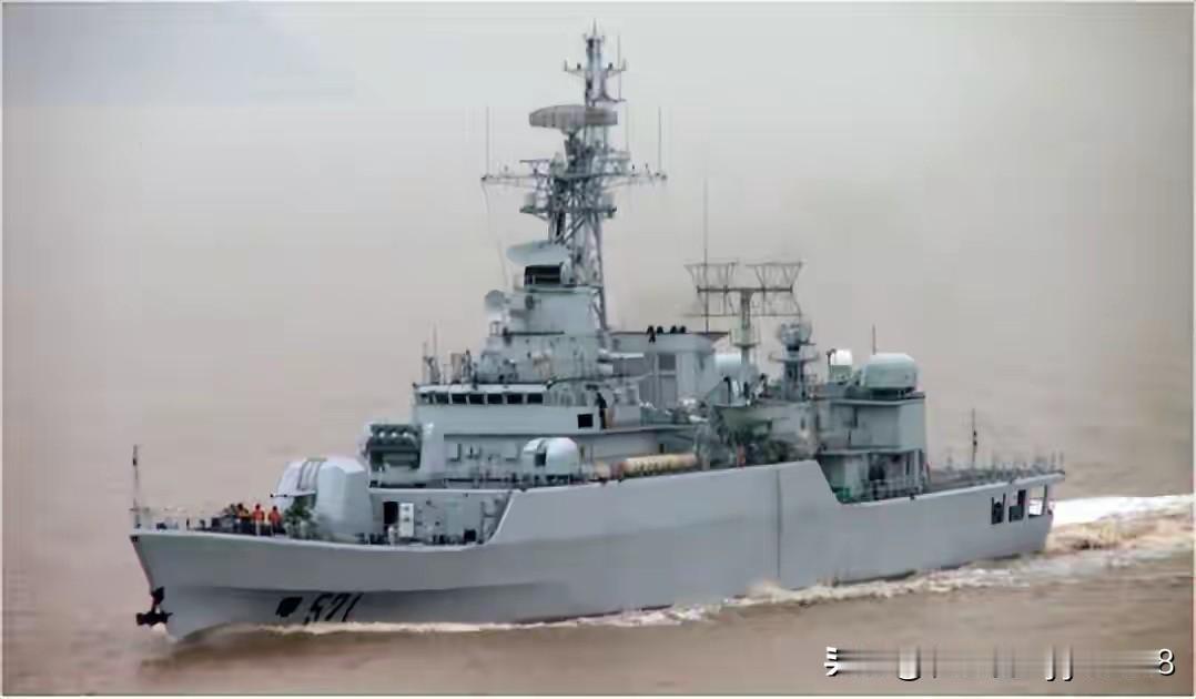 2025年10月21日印尼官宣的这笔军售
直接引爆全球防务圈关注
不是几千万的小