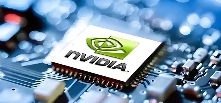 美国放宽对华出口英伟达H200芯片这事儿挺有意思。当地时间1月13日，美国政府批