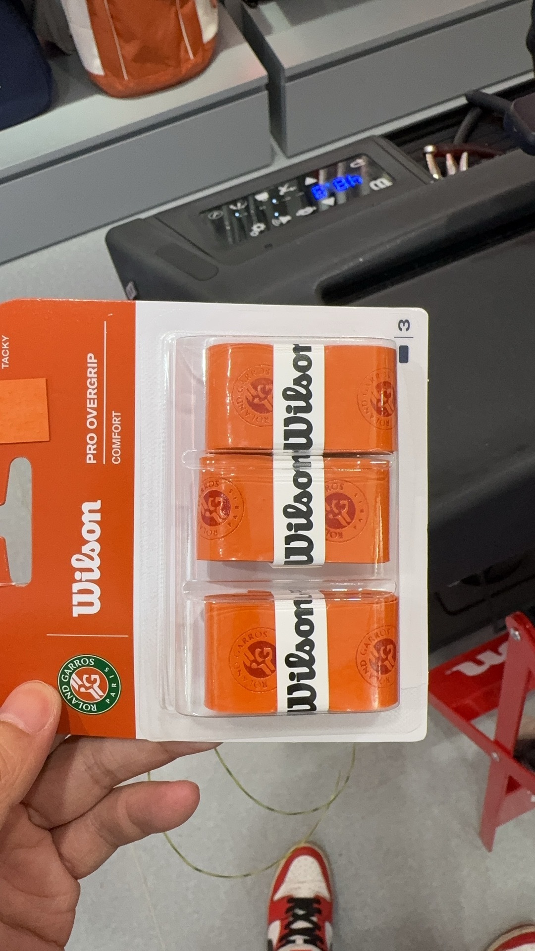 Pro staff 97+力士浪AP法网联名+威尔胜法网联名手胶，宣判封顶了…