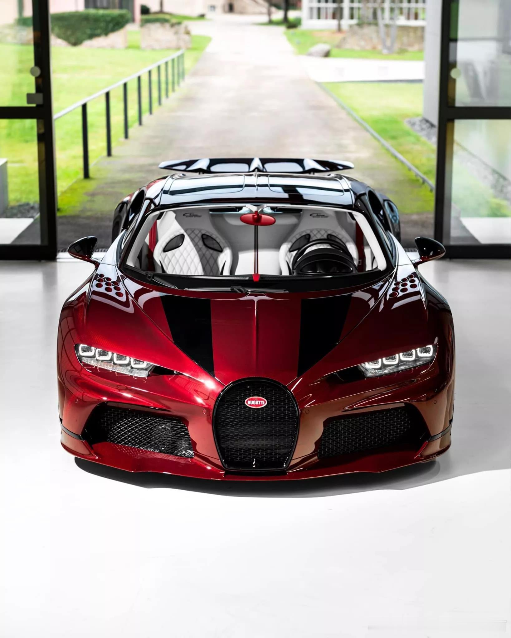 #这是你要的潮车吗# 龙年来看“赤龙”，布加迪又一台Chiron Super S