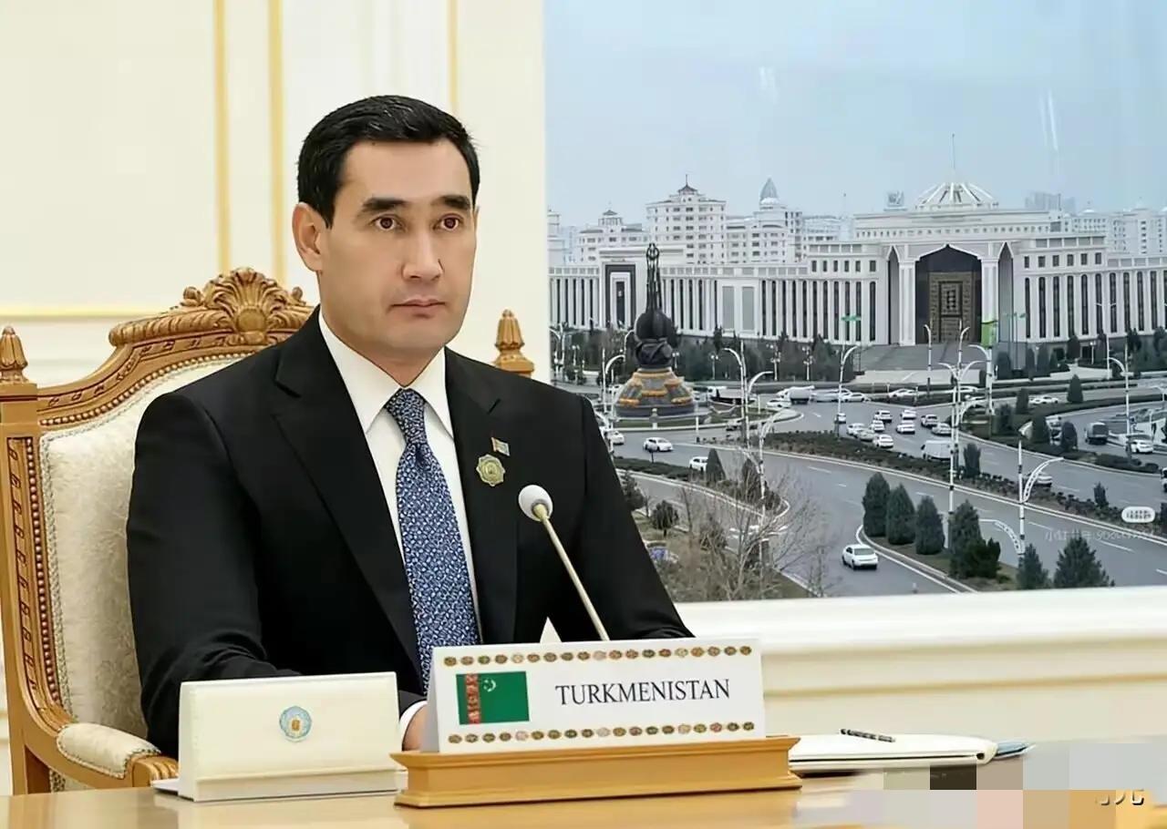 新消息
中方霸气拿下！
土库曼斯坦正式官宣，将本国最大气田交由中方开发，中石油成