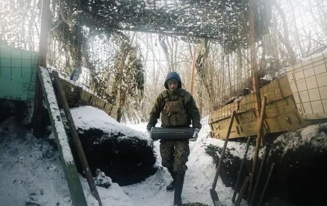 乌克兰南方国防军发言人弗拉迪斯拉夫·沃洛申称，俄军正向胡利亚波尔和奥里希夫方向增