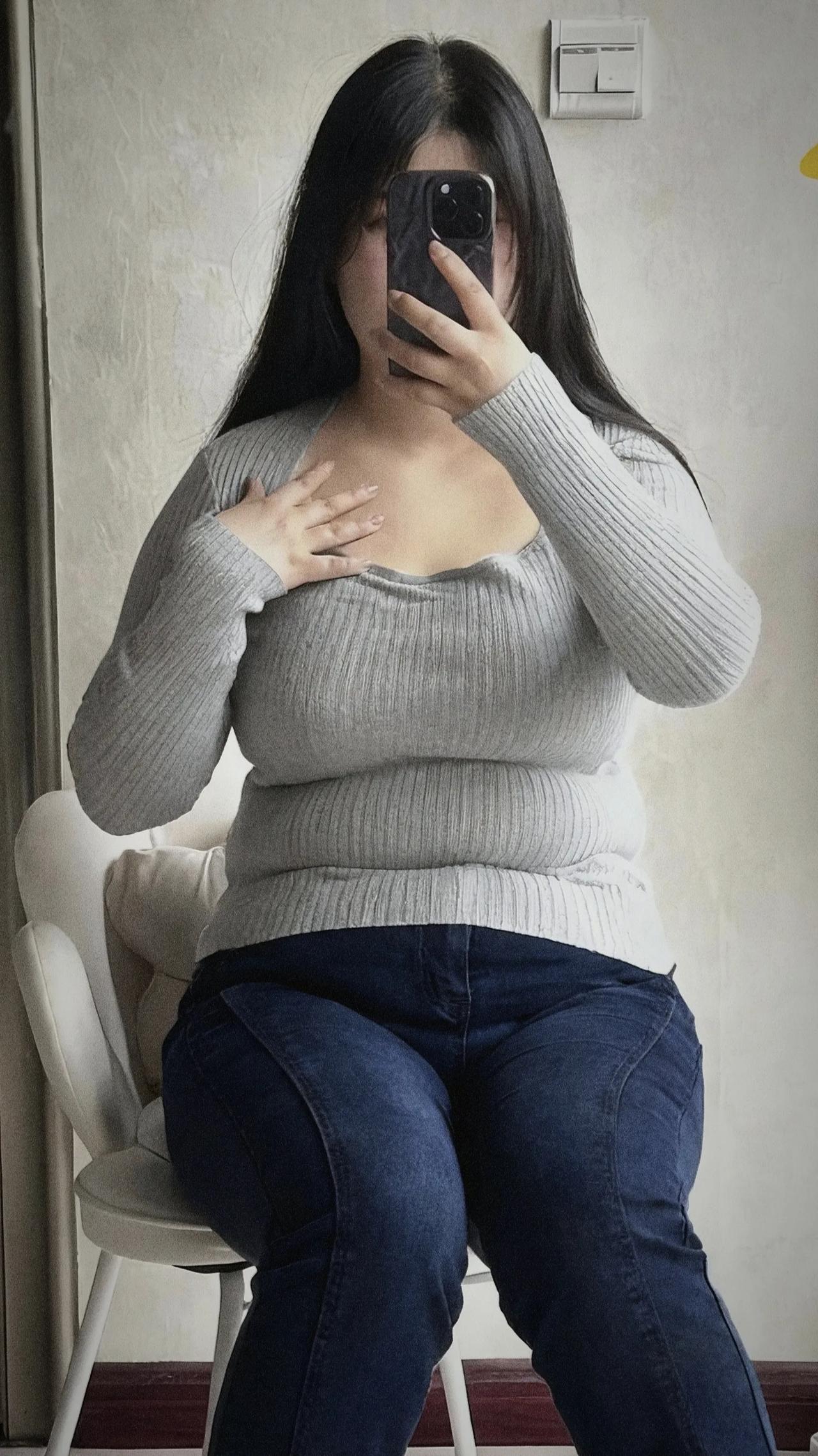 虽然越来越胖了，可我就是难以拒绝牛仔裤胖的感悟 胖了一丢丢了 我是有点胖了 都说