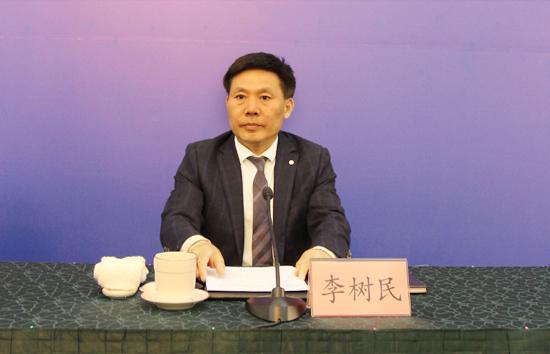 退休没多久的李树民，还没开始美好的退休生活，一切就戛然而止了。在退休数月之后，李