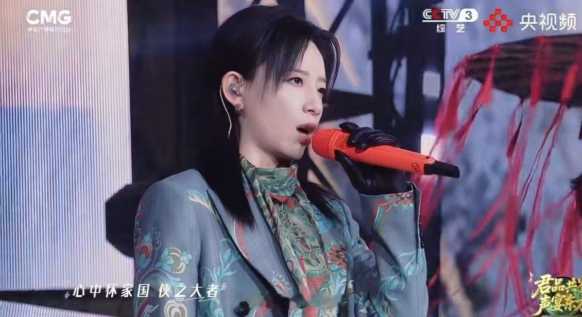 李斯丹妮侠客行江湖味太浓了 看完最大的感受是“过瘾”！李斯丹妮的舞台有种酣畅淋漓