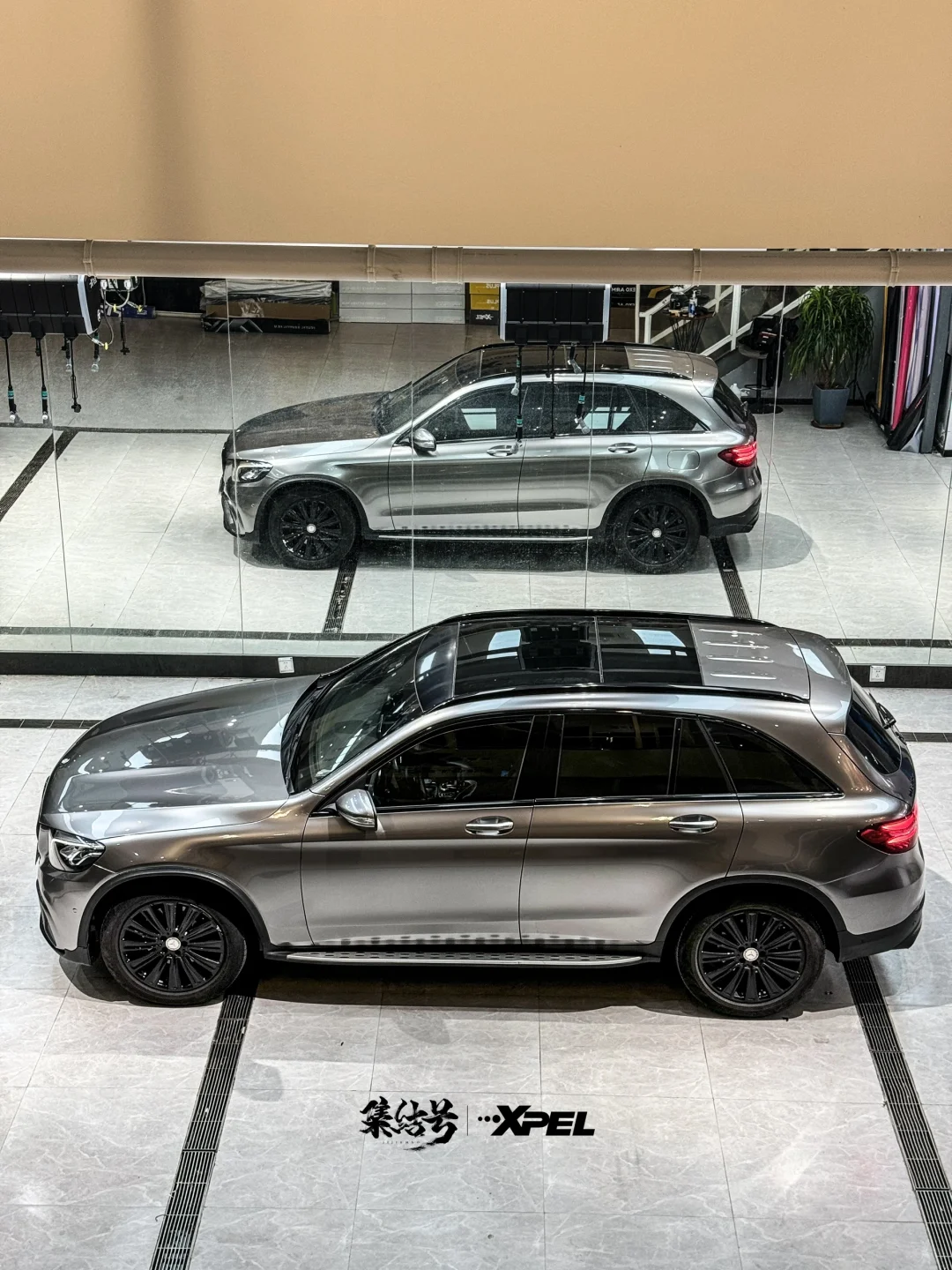 简直帅爆了，银色天花板刷新了奔驰运动感