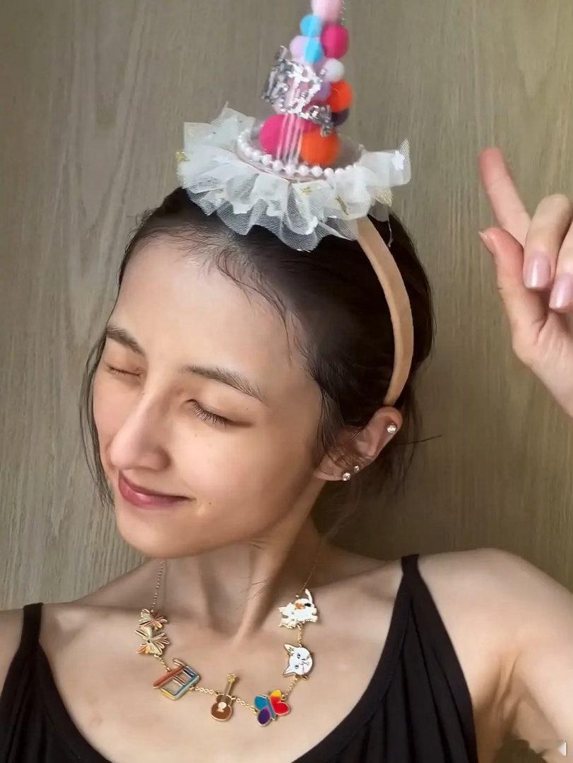 张艺凡、张子枫、宋祖儿、孙珍妮一个比一个瘦啊～