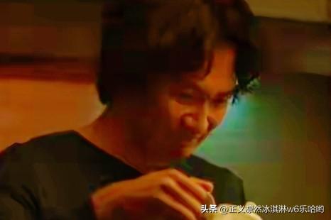 💥绫辻行人的《钟表馆事件》以其独特的时空叙事，在推理文学史上刻下了一道深刻的印