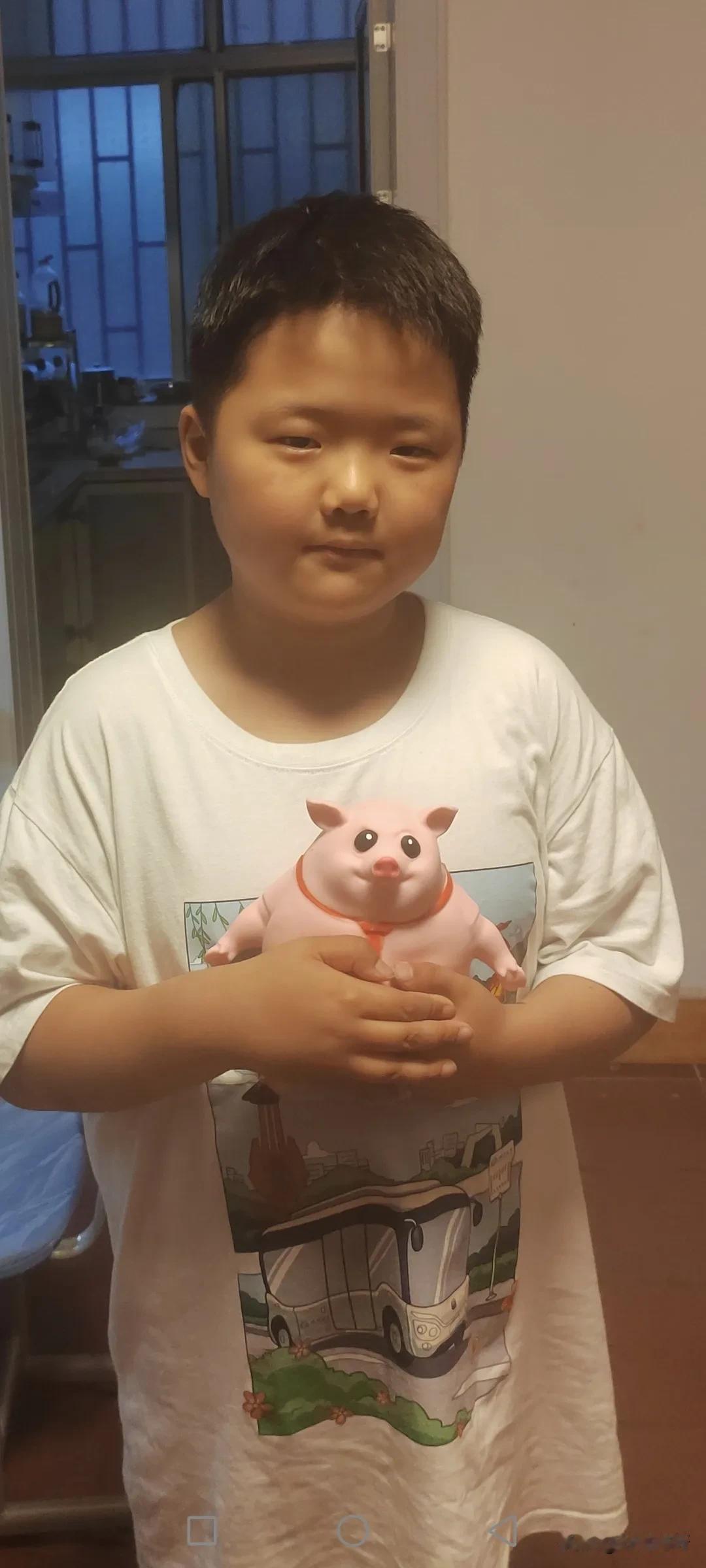我们管不了孩子，是因为我们无法同时拥有青春和对青春的感悟。
多年之后，当我们的孩